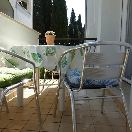 Little Fish Stoja Appartement *